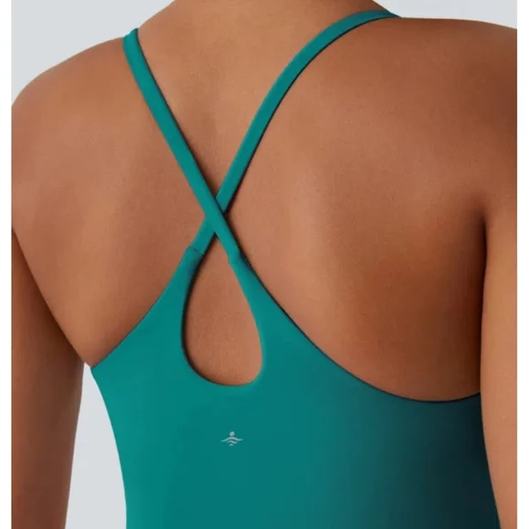 HALARA SoftlyZero Plush Active Backless Dress Size M - Picture 13 of 14